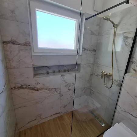 Apartment With View On Marine *