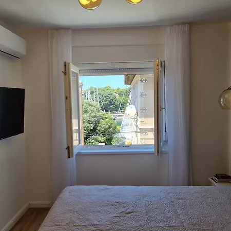 Apartamento With View On Marine Zadar